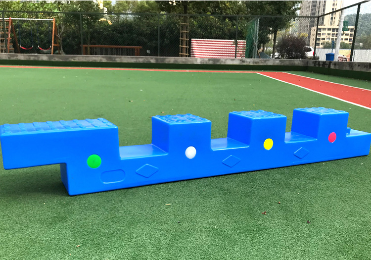 联发·时光新澍售楼处电话→联发·时光新澍售楼中心电线楼盘百科→楼盘网站→测评→中心电线小时热线电话(图1)